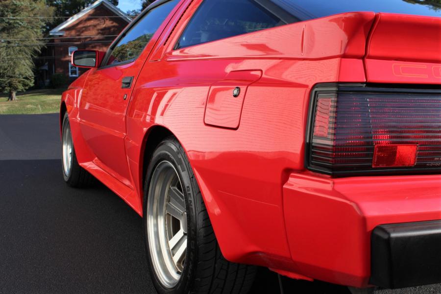 Детали экстерьера Chrysler Conquest TSi 1987 года  (фото 14 из 137)